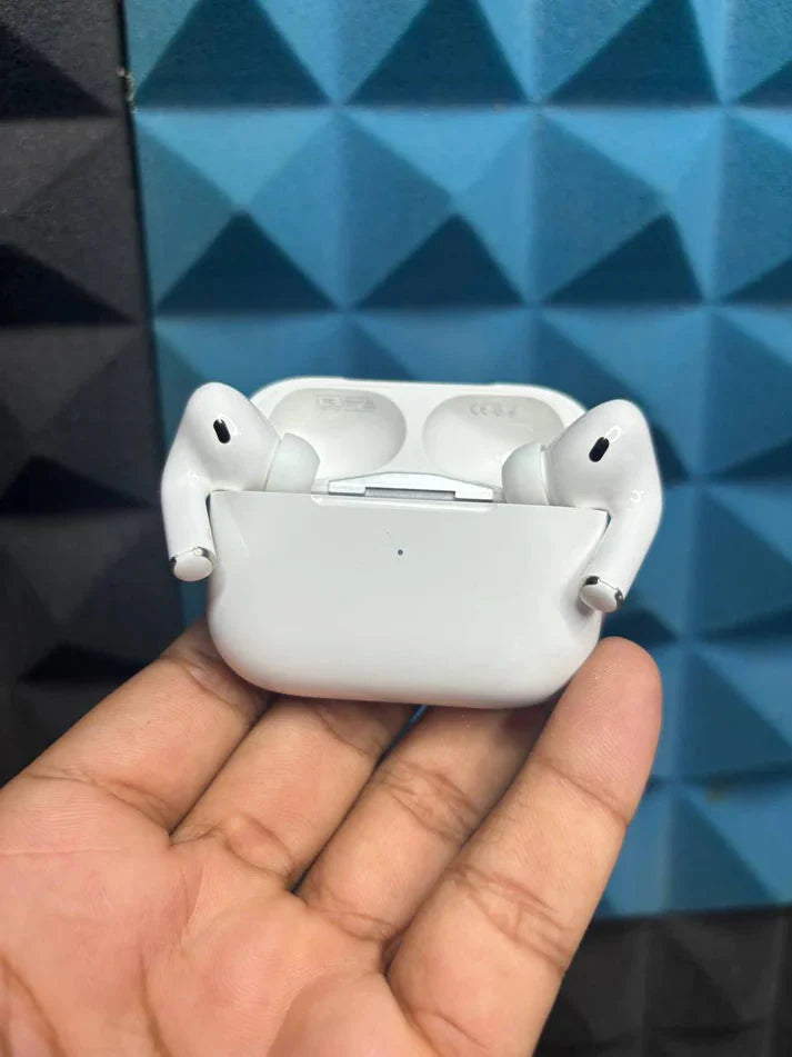 Combo T800 Ultra Watch + AIRPODS PRO (With One Year Warranty).